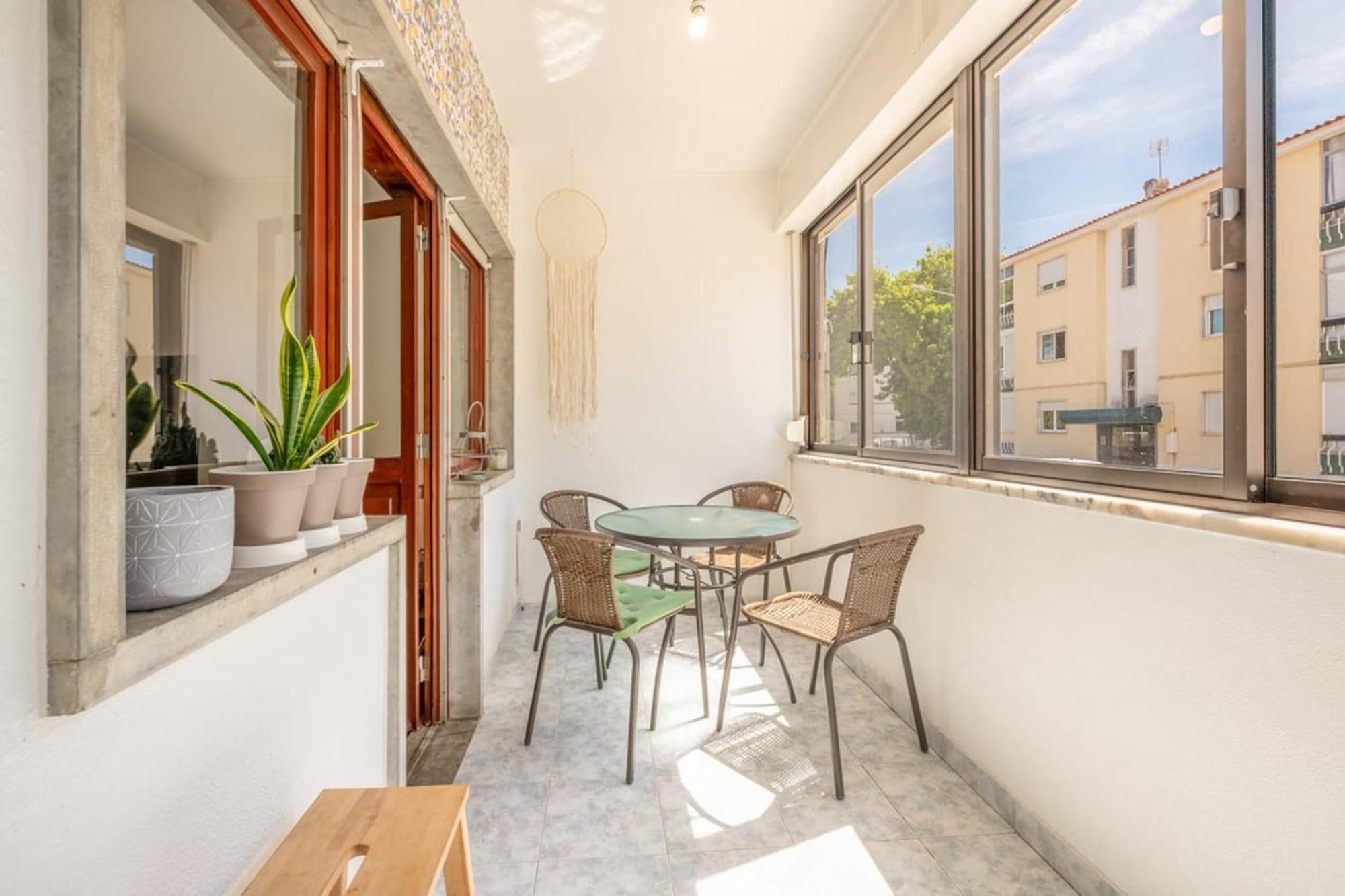 Guestready -Beachside Apt Near Praia De Carcavelos Parede Eksteriør billede